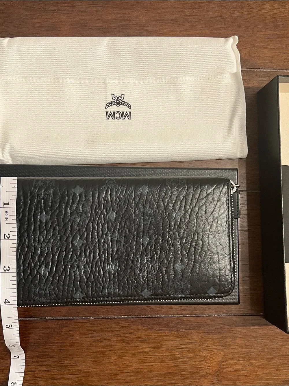 ❤️ MCM Black Logo Embossed Large Leather Monogram Wallet